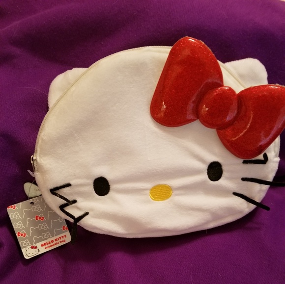 Hello kitty makeup bag - Picture 1 of 4